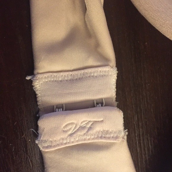 đź‘™Vanity Fair 36D Bra / White / Off Whiteđź‘™ - Picture 4 of 6